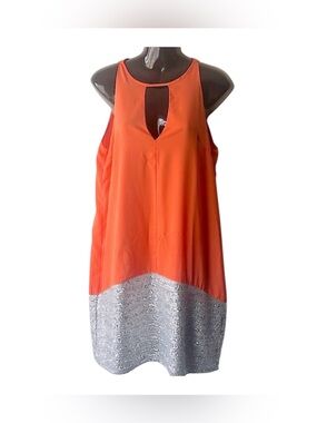 MM Couture Orange dress ⭐️